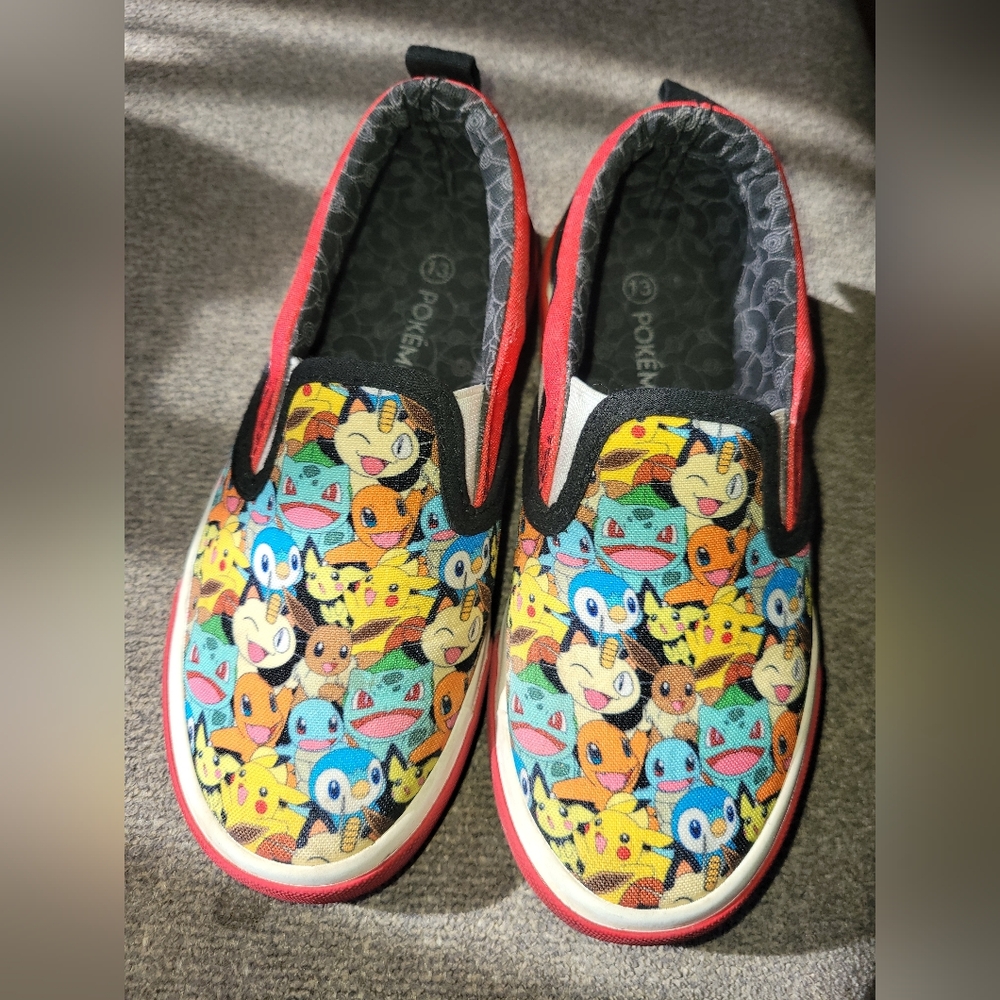Pokemon Shoes Youth 13